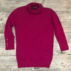 Express 3/4 Length Sleeve Top